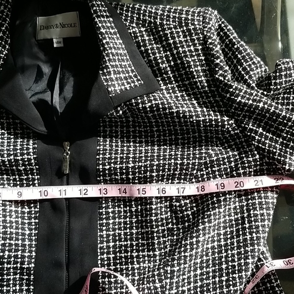 Lined, Lightweight, Tweed, Zip Up Blazer/Jacket - Picture 9 of 10